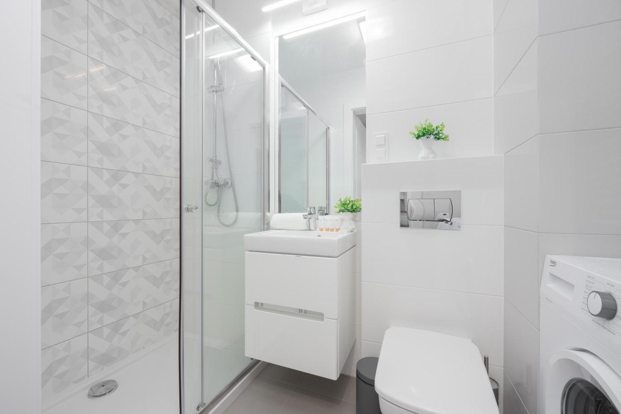 Warsaw Praga Kokoryczki Apartments With Parking By Noclegi Renters Екстер'єр фото